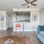 Cozysuites 800 Tower 1Br With Gym! 15