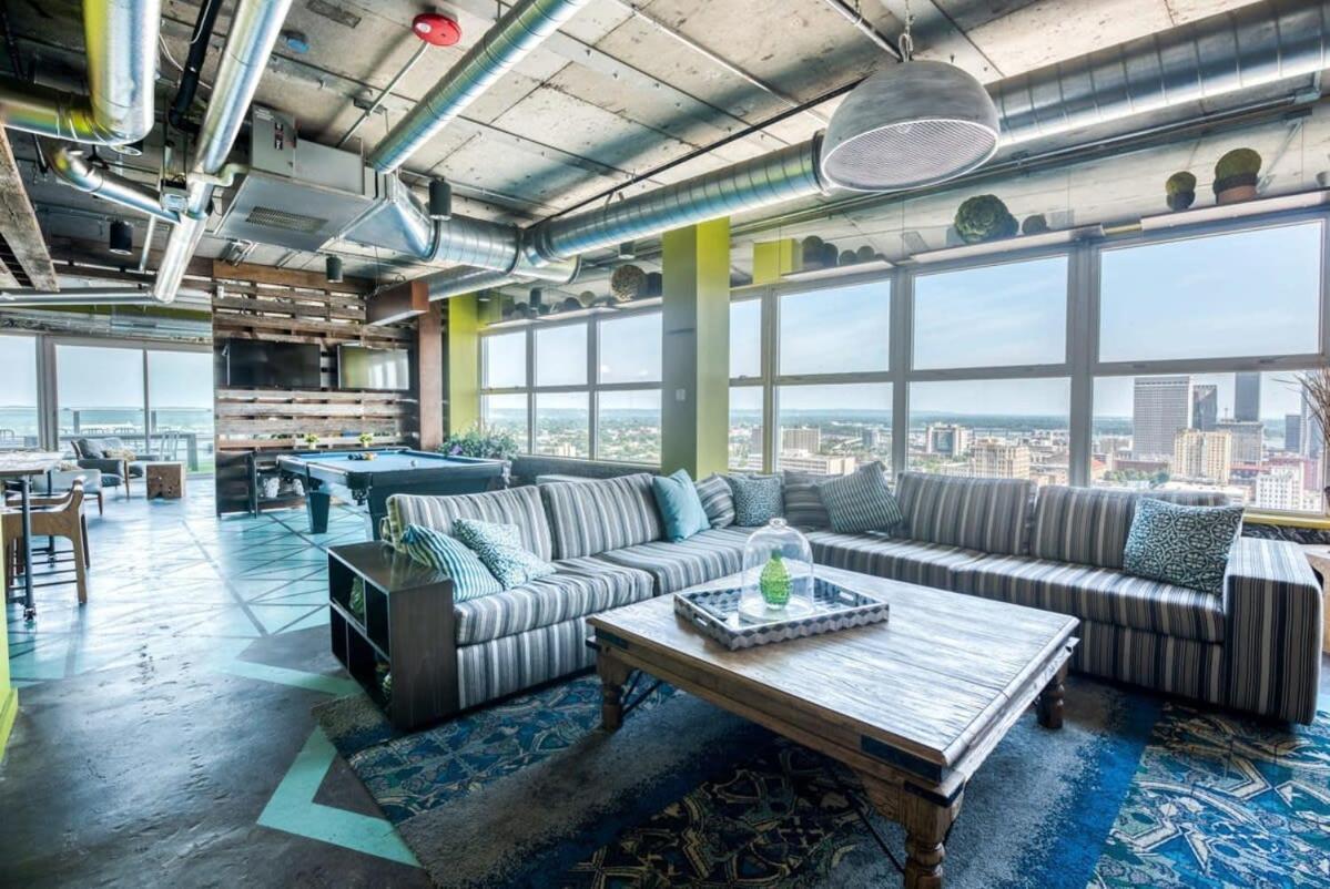 Cozysuites 800 Tower 1br With Gym! 15 Apartment